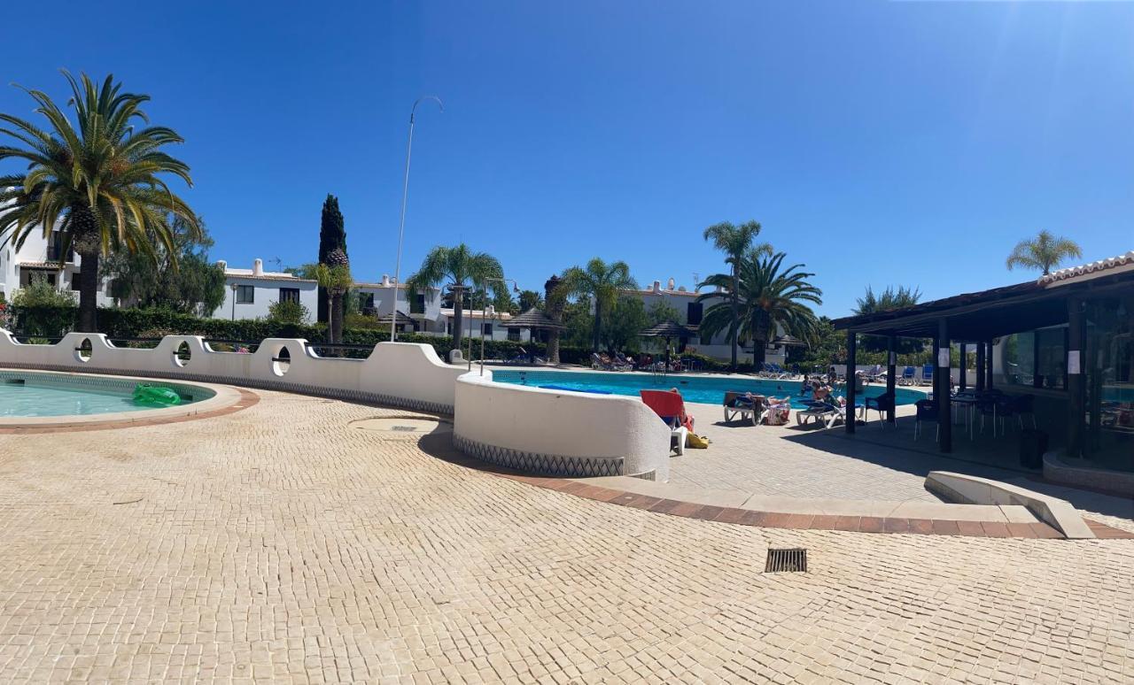 Albufeira Praia Sao Rafael Sun Apartment ภายนอก รูปภาพ